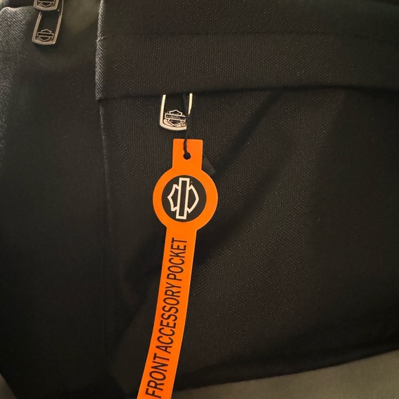 Harley-Davidson Black Backpack with Iconic Eagle Emblem - Picture 2 of 5